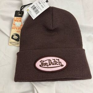 NWT Von Dutch OSFM Velvet Brown Beanie w/Logo Patch…